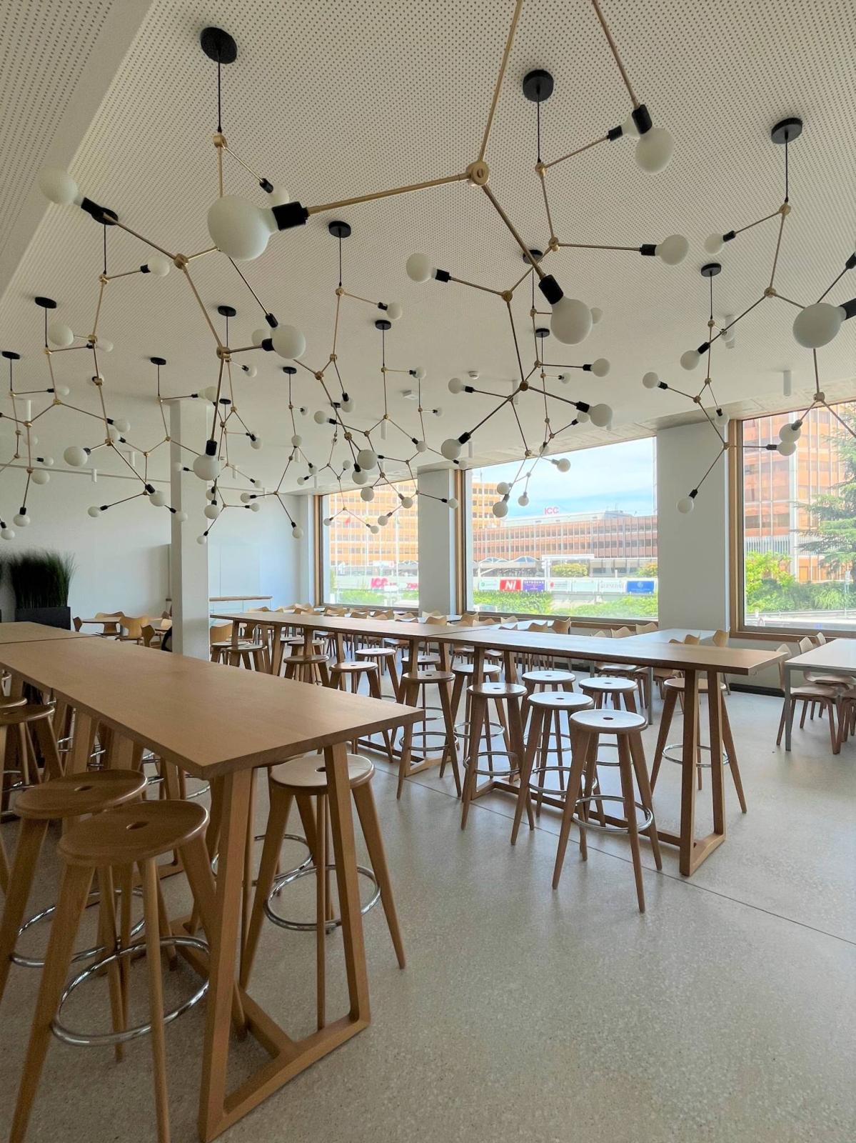 Bureaux Plug & Play à louer – Secteur Aéroport