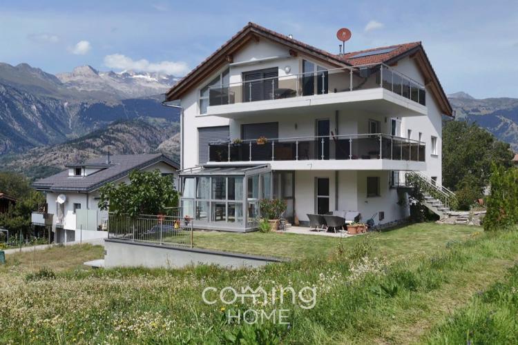 Helle 5.5-Zimmer-Gartenwohnung in Ried-Brig - mit Wintergarten, Privatgarten und Bergpanorama