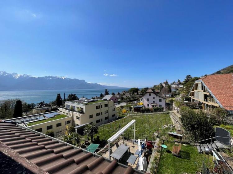 House for sale in Corseaux, Switzerland