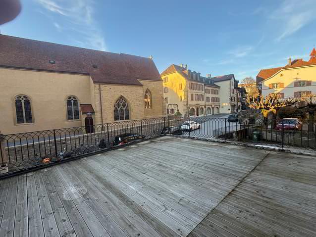 Appartement de 165 m2 au centre village avec 2 vastes terrasses