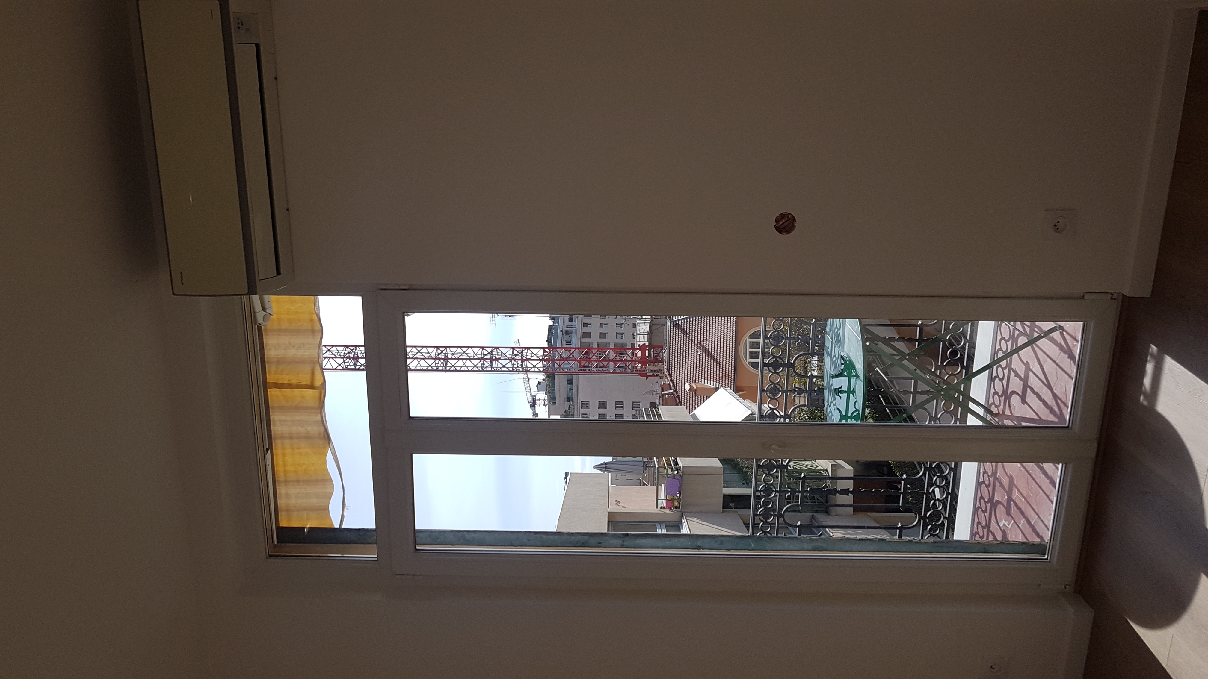 aTHem_pasteur_2d_balcon_chbre.jpg