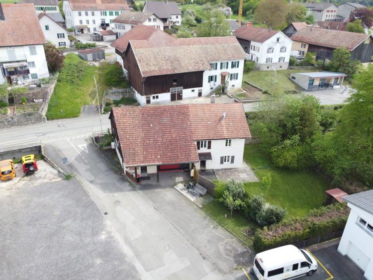 Ravissante maison composée de deux logements