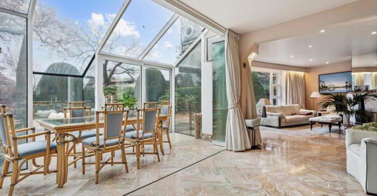 Maison jumelée 10 pièces