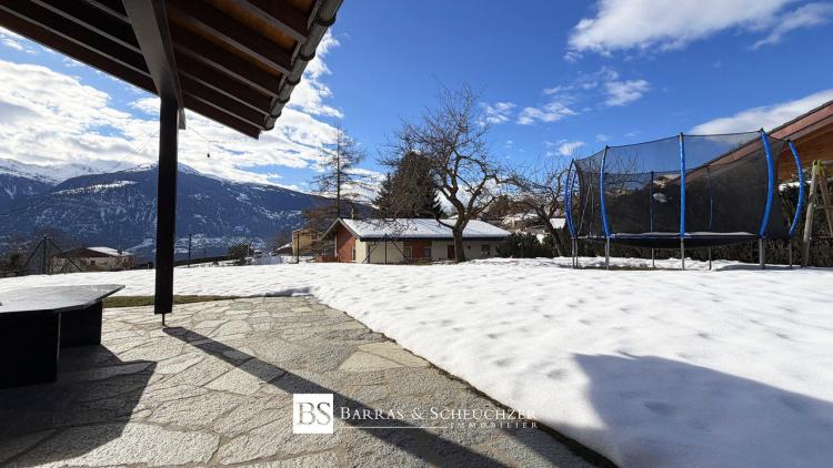 House for sale in Lens, Switzerland