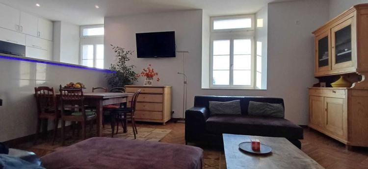 Appartement contemporain de 4.5 p. à vendre immeuble totalement rénové