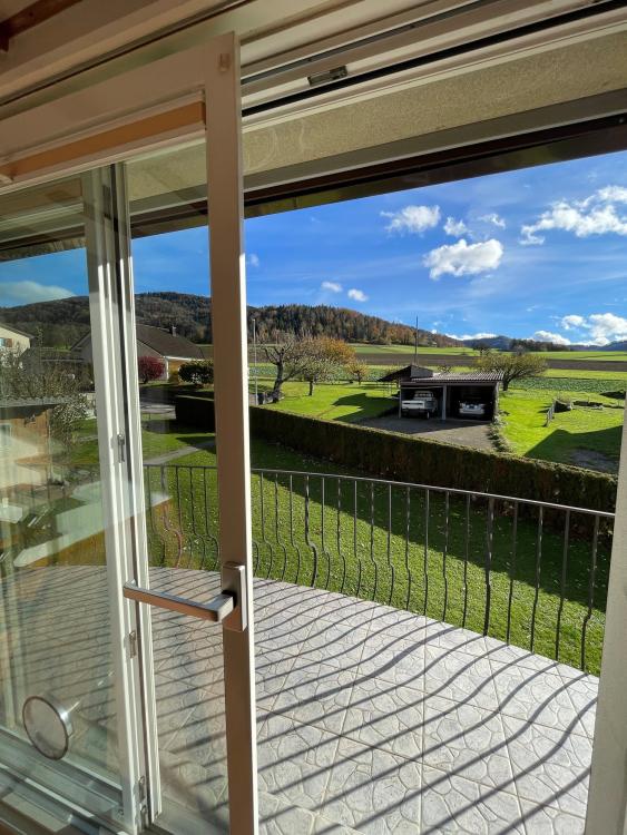Schönes 7-Zimmer-Einfamilienhaus in Montsevelier