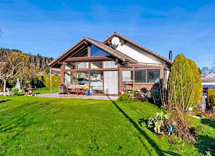 House for sale in Vucherens, Switzerland