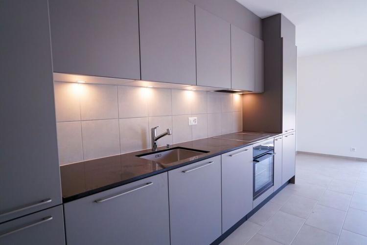 A loure 2.5 pces dans un immeuble Minergie