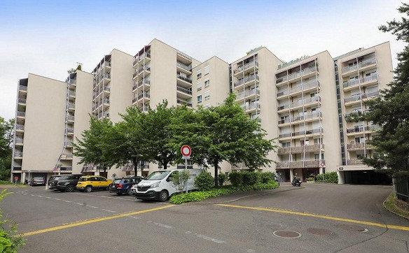 Bel appartement avec terrasse et balcon au coeur du Petit-Lancy