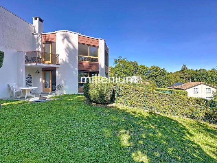 Belle maison mitoyenne semi meublée au Grand Lancy