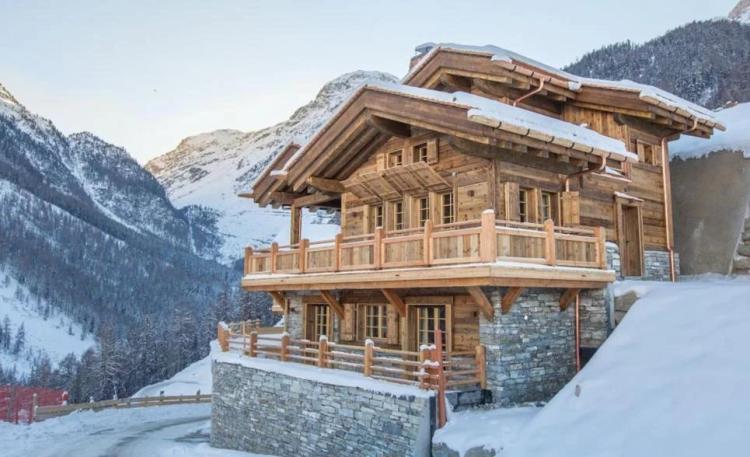 Ski in ski out avec une superbe cadre de chalet !!!