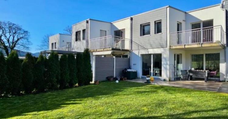 Maison contiguë 5.5 pièces