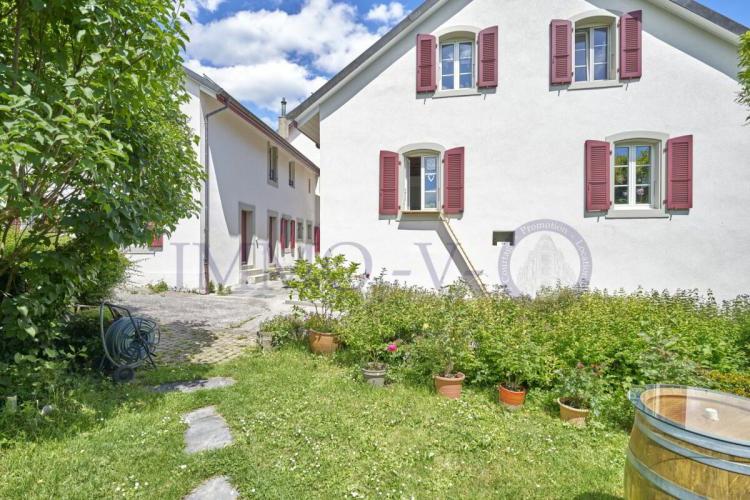 Apartment for rent in Perroy, Switzerland