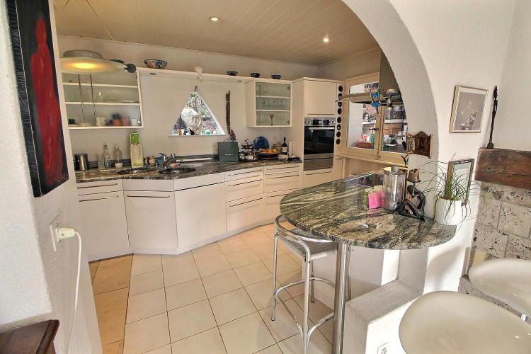 House for sale in Saint-Légier-La Chiésaz, Switzerland