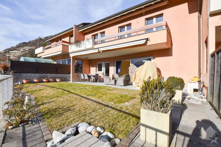 Sion, quartier de Gravelone, jolie maison contiguë