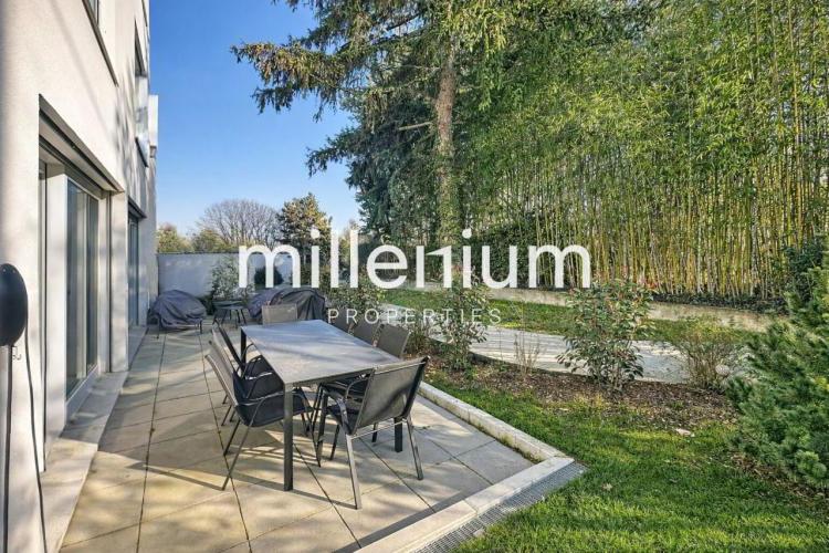 Très beau duplex moderne de 5 pièces neuf au Grand-Lancy