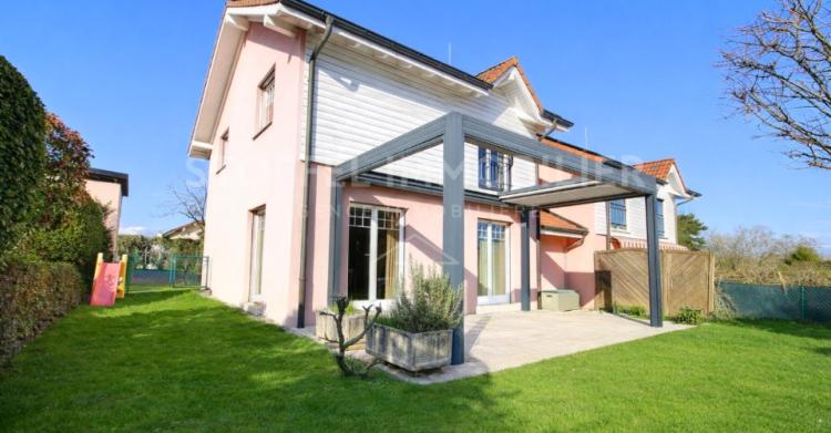 Maison contiguë 5 pièces