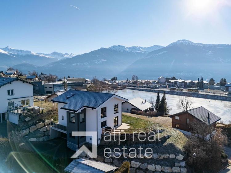 House for sale in Lens, Switzerland