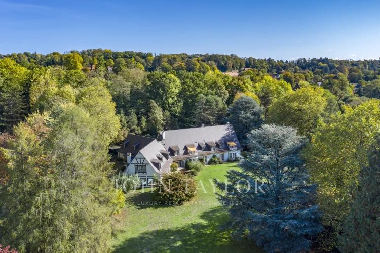 House for sale in Jouxtens-Mézery, Switzerland