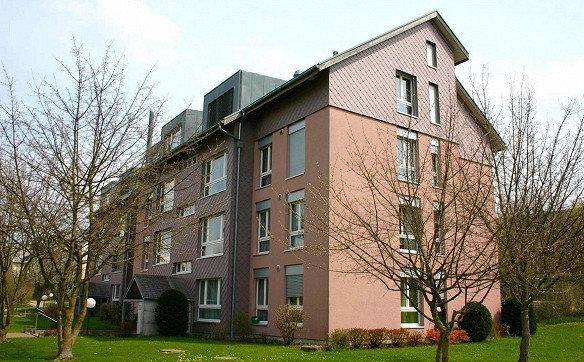 1.5 Zimmerwohnung mit Galerie und Cheminée