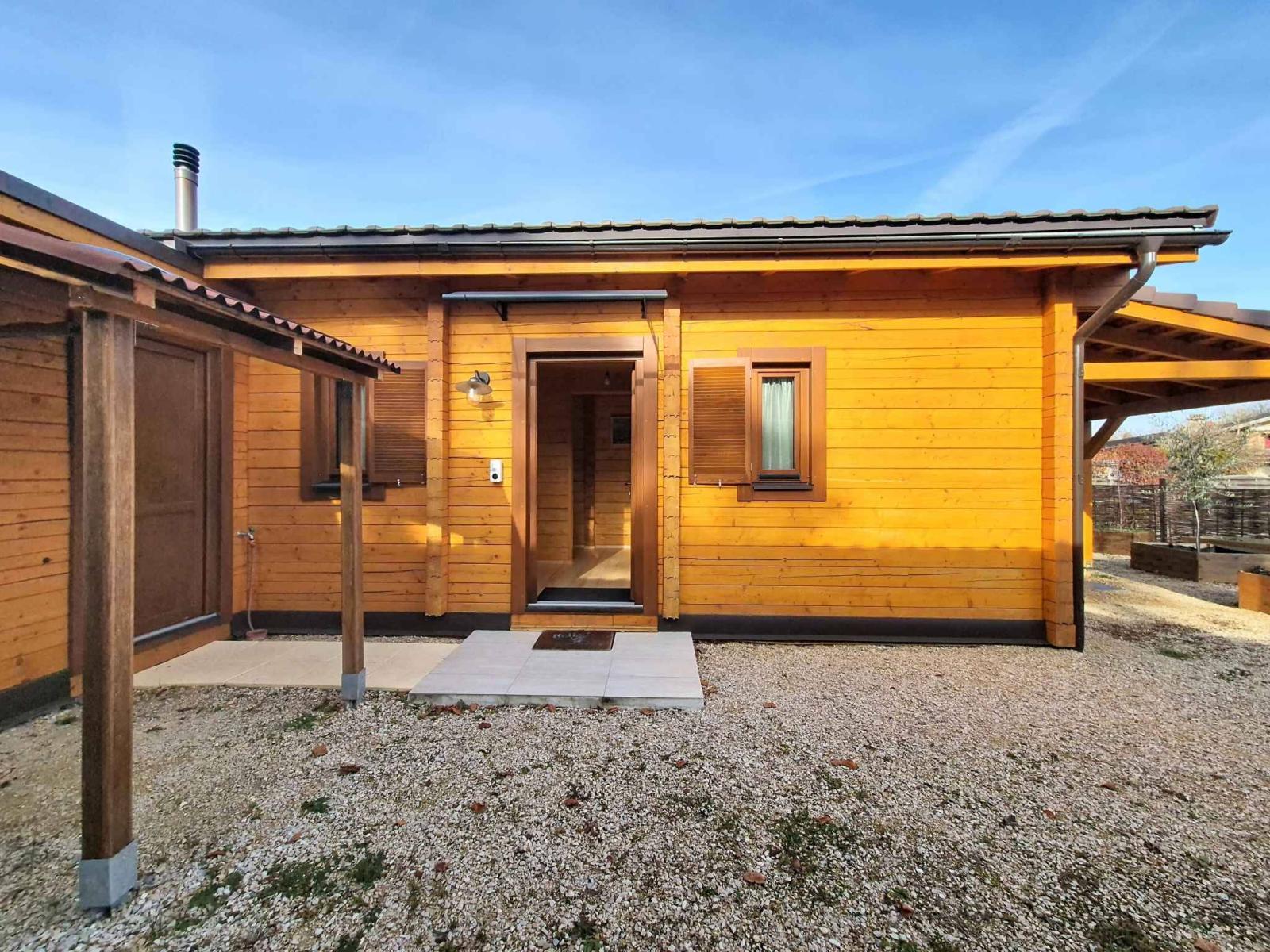 Rare à la vente - Villa à deux pas du lac !