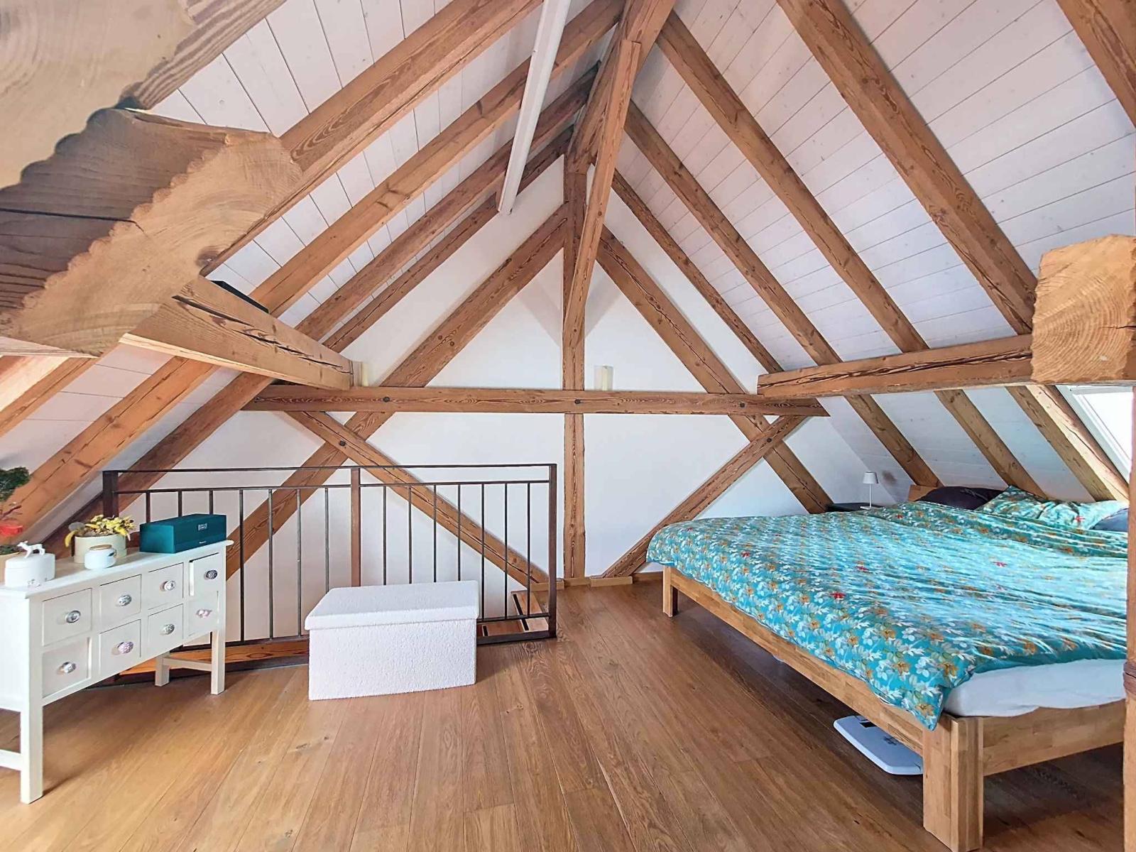 Duplex de 5.5 pièces en attique proche de Romont