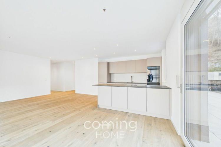 Neubau-Wohnung in Visp - lichtdurchflutete 4.5 Zimmer mit Talblick und Photovoltaikanlage