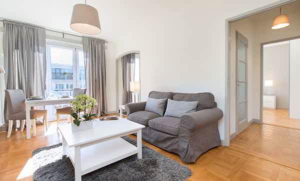 Lovely 1-bed with Balcony in Geneva's Charmilles District