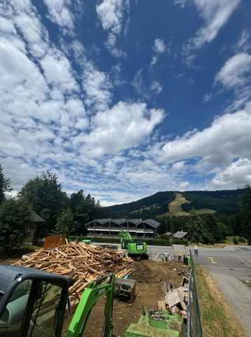 LE CHANTIER EST EN COURS - SPLENDIDE LOGEMENT AUX PACCOTS