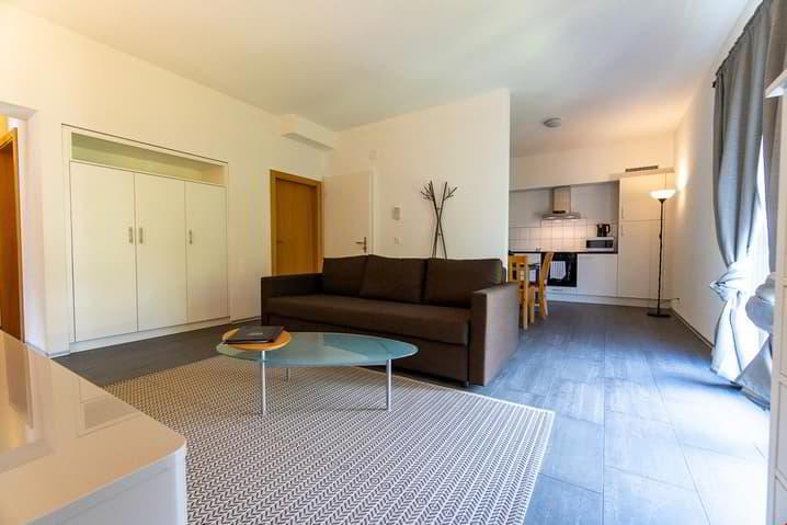 Appartement Deluxe Meublé - 2 Chambres avec Services Hôteliers