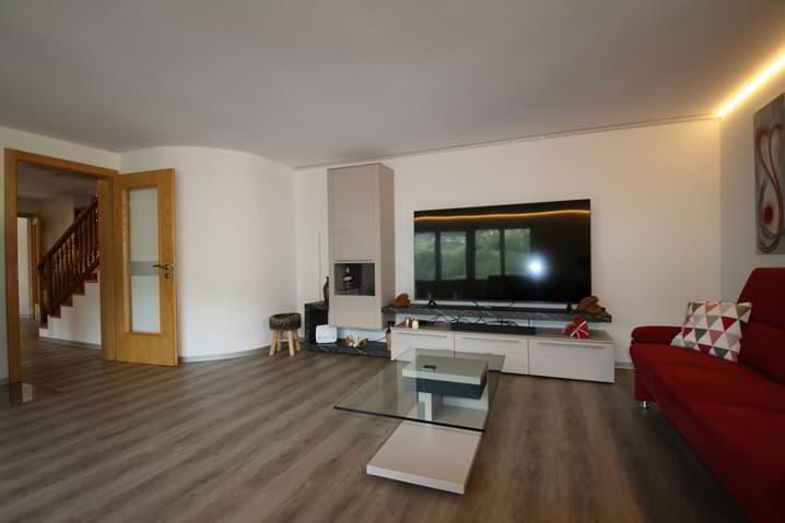 Ein Zuhause mit Panorama: Grosszügige 5.5-Zimmer-Wohnung in...