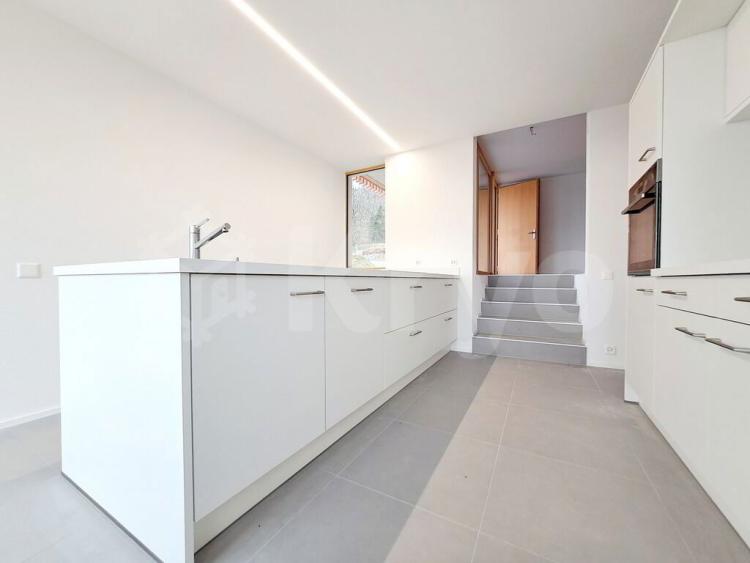 Magnifique appartement neuf de 4.5 pièces avec terrasse privative