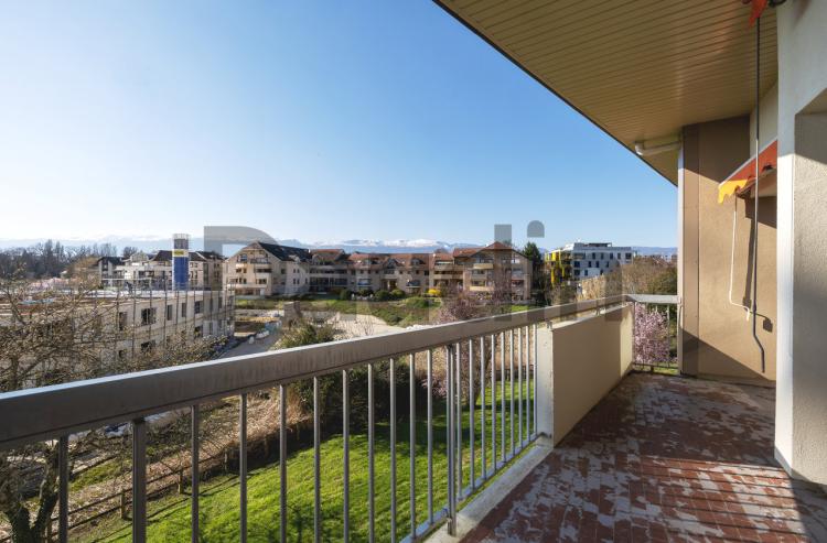 Apartment for sale in Grand-Saconnex, Switzerland