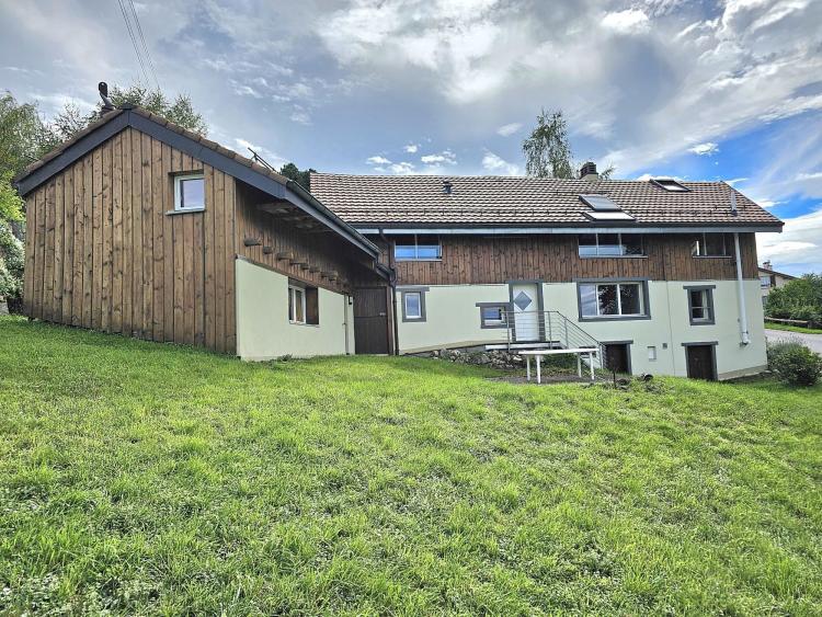 Maison rénovée avec beaucoup de cachet !