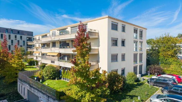 Charmant 3.5 pièces 71m2 avec terrasse et parking à Lausanne