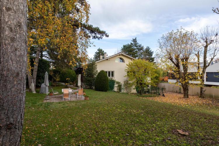 House for sale in Commugny, Switzerland