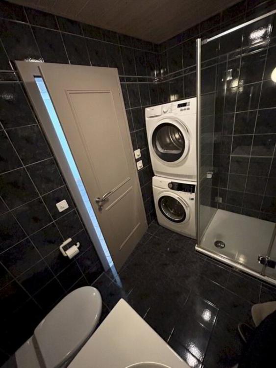 Charmant appartement de 3,5 pièces au 1er étage dans un quartier calme