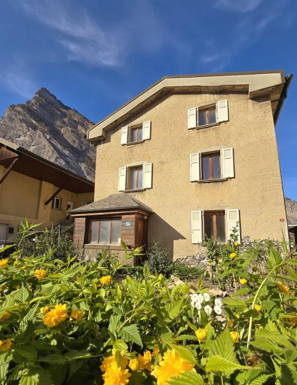 Im Zentrum - Dorfhaus mit Scheune und Schuppen
