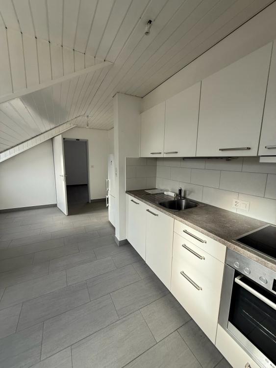 Geräumige 2.5-Zimmer-Wohnung im Herzen von Courroux
