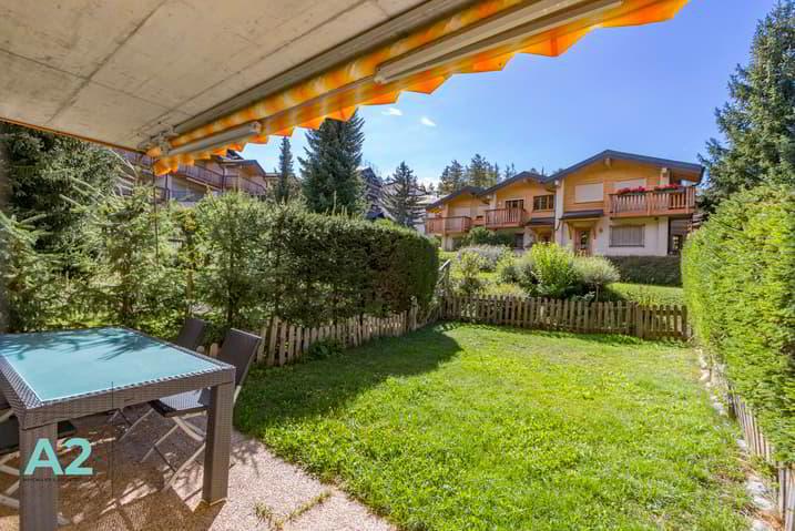 LOCATION SEMAINE / SAISON CHALET MITOYEN AVEC JARDIN PROCHE DU REGENT