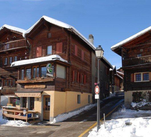 House for sale, café de la place (Nendaz, Switzerland)