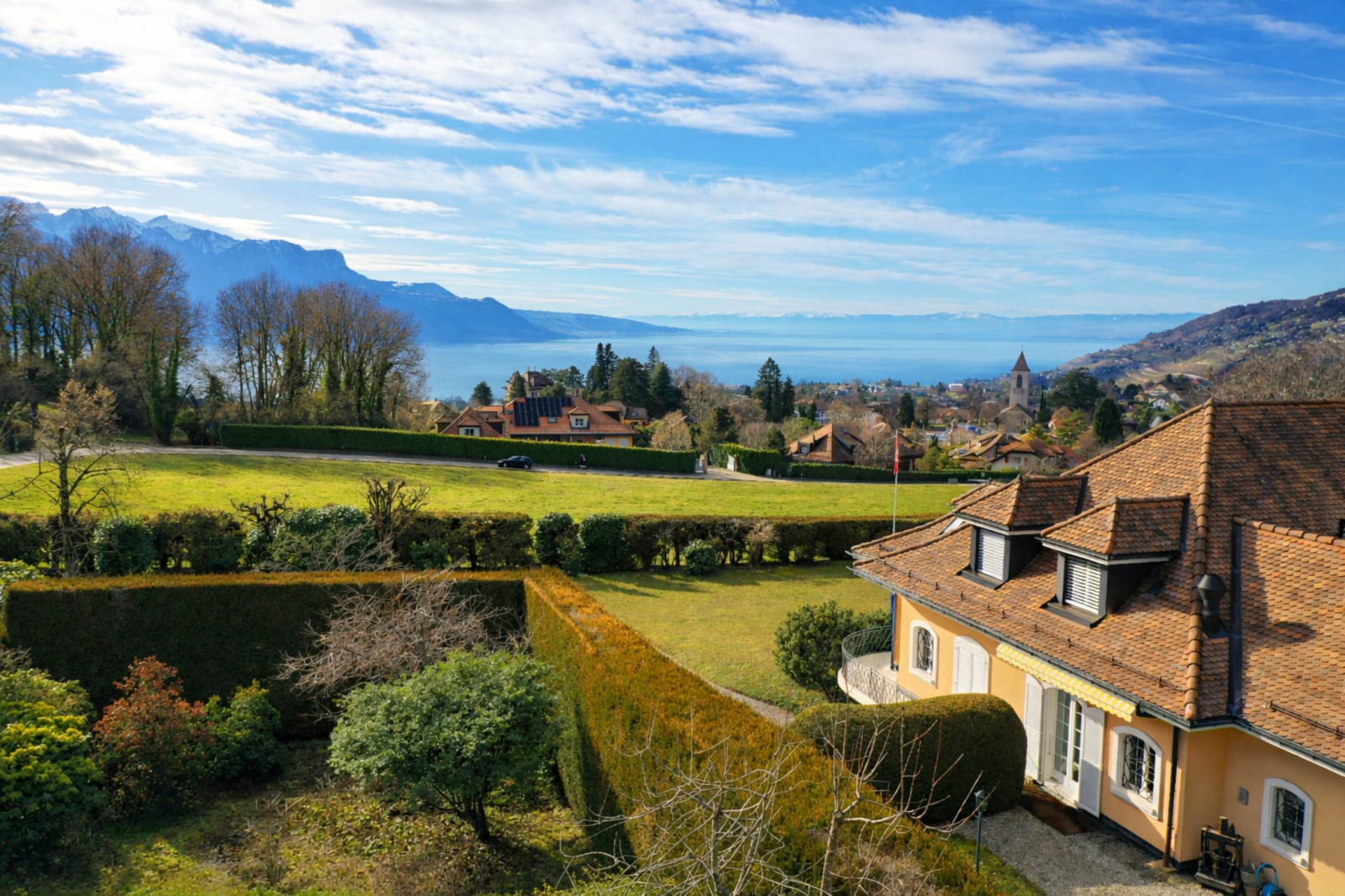 Quartier prisé ! Maison de maître + terrain constructible