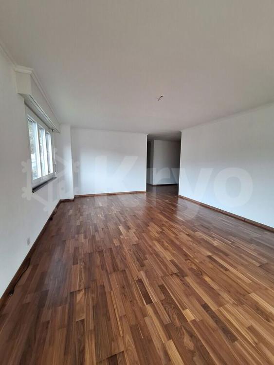 Appartement avec balcon au coeur de La Tour-de-Peilz