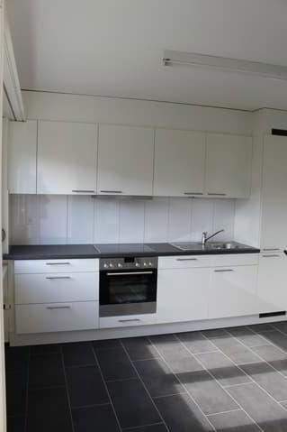 Spacieux appartement de 3 pièces avec balcon à Courrendlin