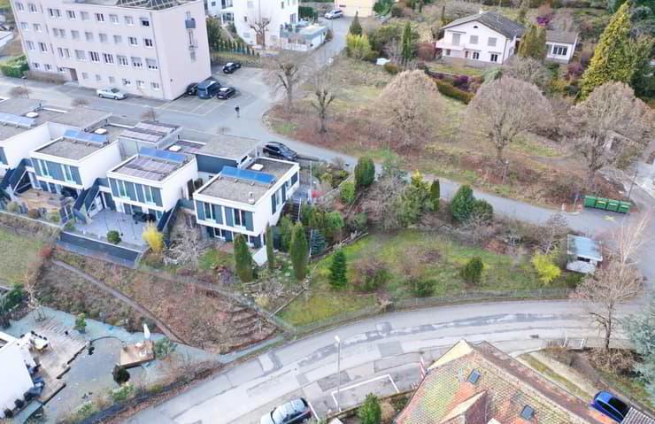 Maison mitoyenne avec viager occupé 5 ans et terrain annexe...