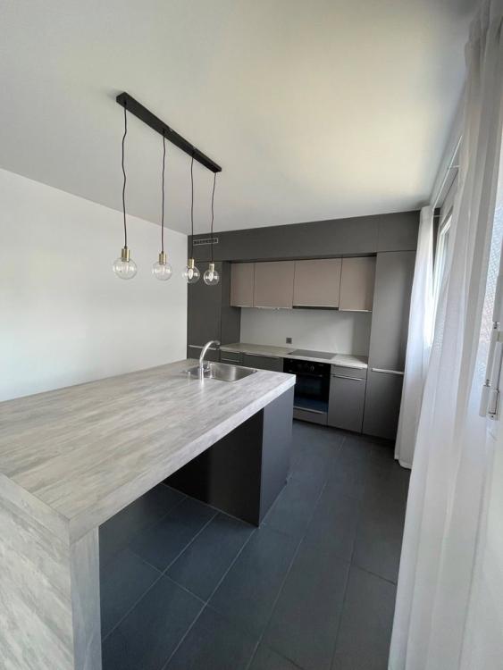 Superbe attique en duplex avec vue sur le lac !