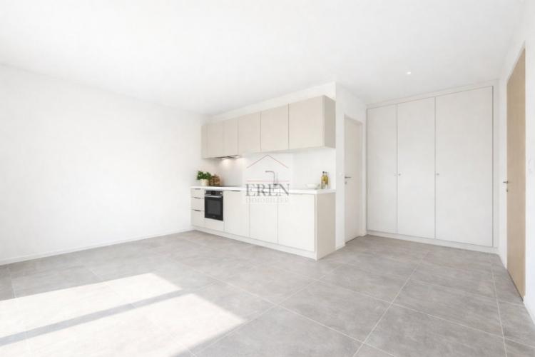 Studio neuf de 32m2 au 1er étage avec loggia de 5 m2