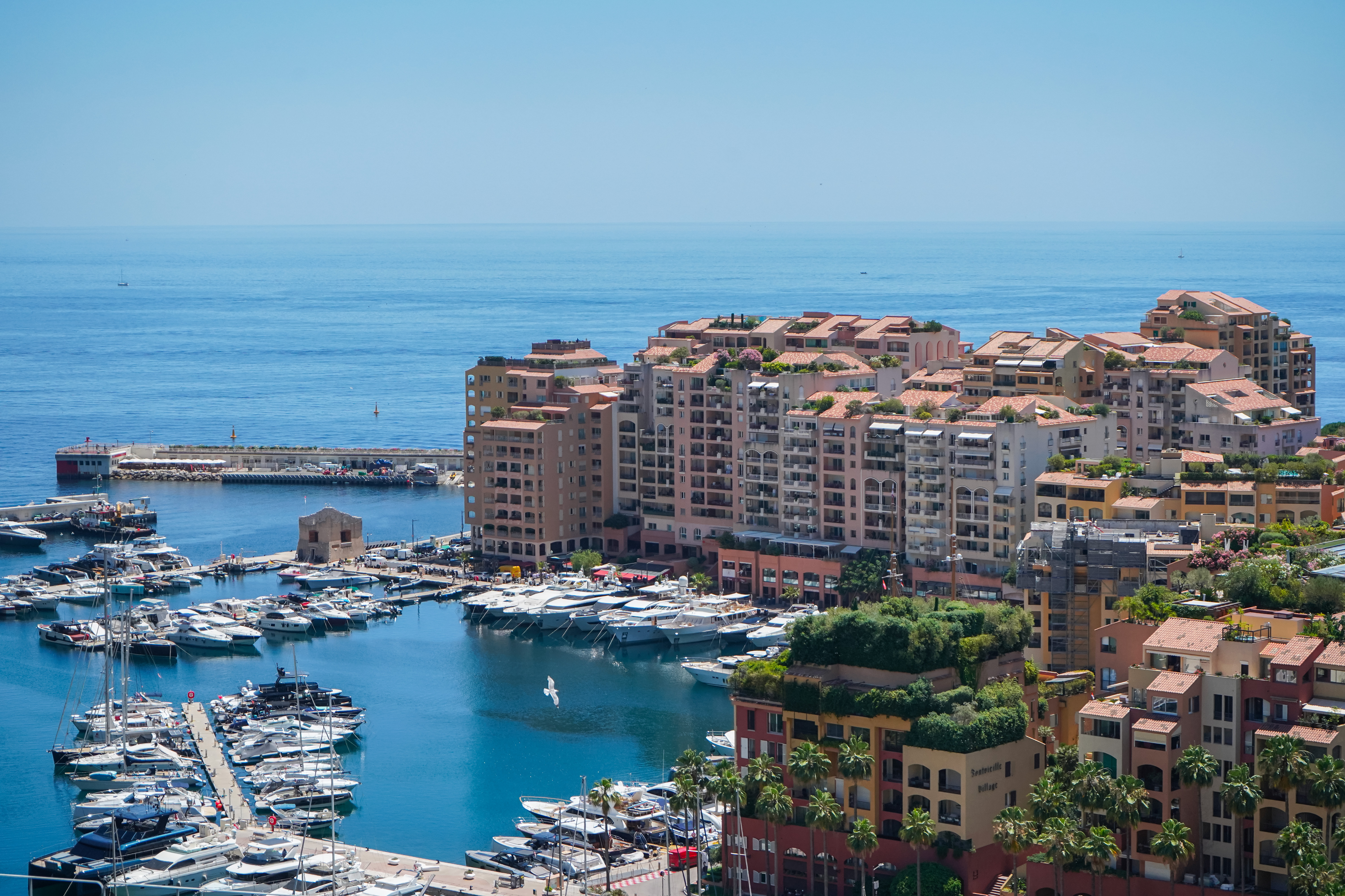 FB8S4_fontvieille-quai-jean-charles-rey-barnes-monaco-1782308260.jpg