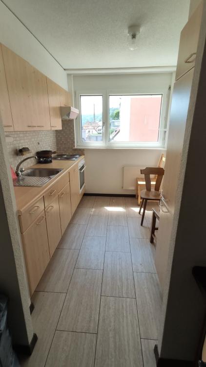 Wohnung mit 2 Zimmern in Le Locle angepasst