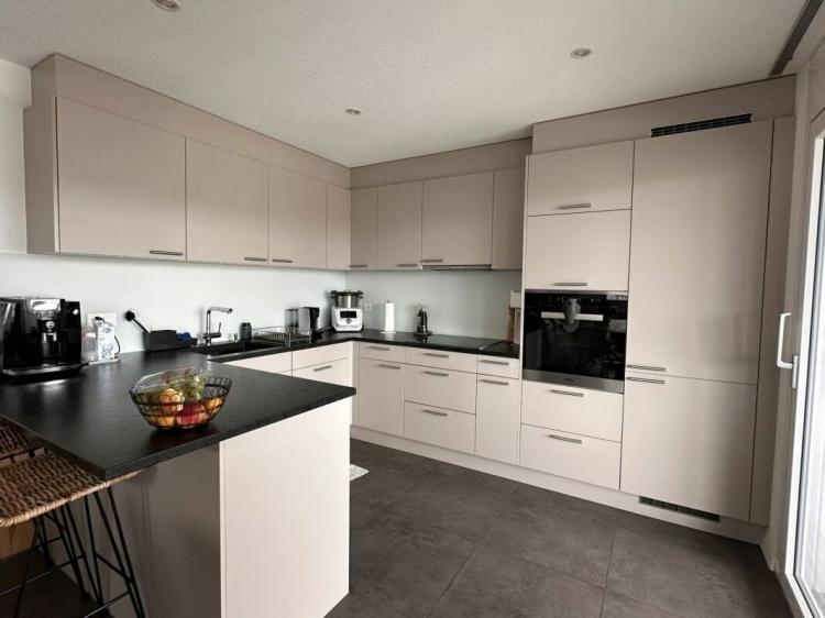 Magnifique appartement de 4.5 pièces avec balcon et 2 places de parc - Prés-Verts 19, La Chaux-de-Fonds